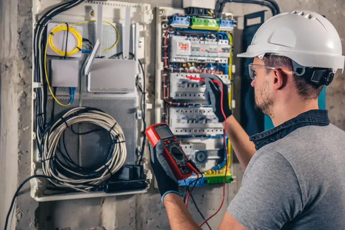 electrical-servicing